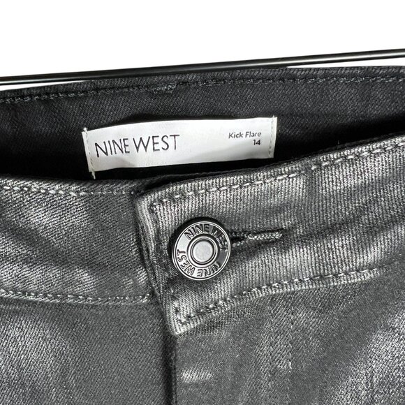 NWT Nine West High Rise Kick Flare Jeans in Coated Black Size 14 - Picture 4 of 10